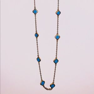 Gold blue clovered necklace